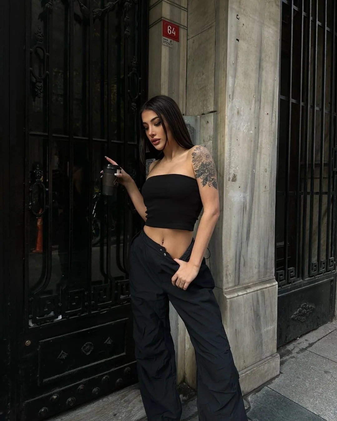Straplez — model üzerinde, 2. fotoğraf