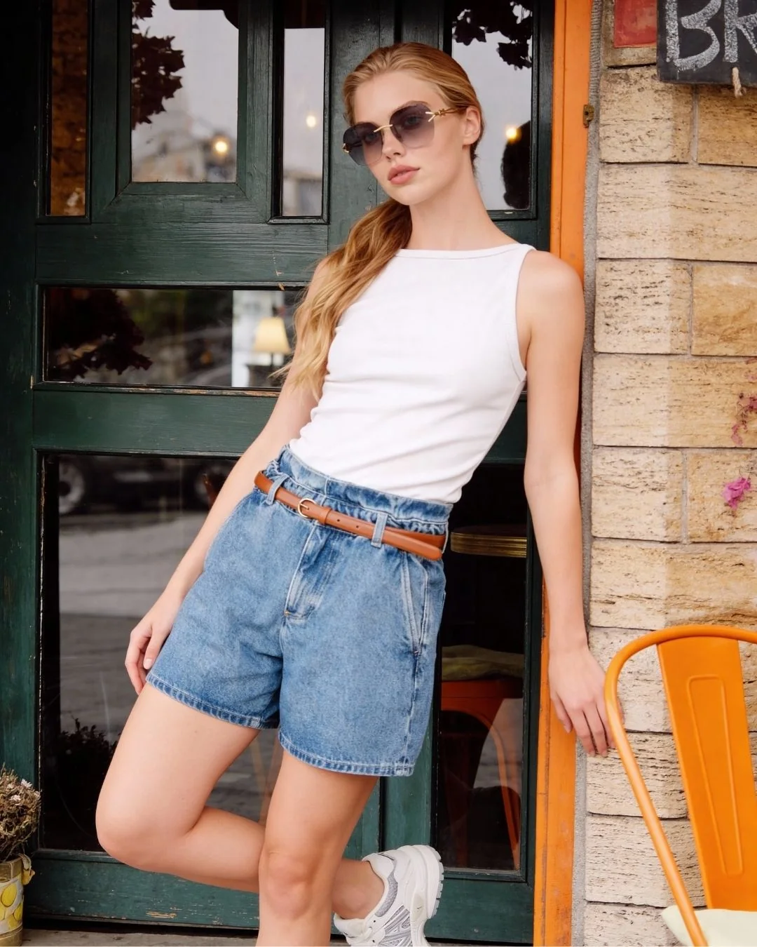 Kaşkorse arkası açık atlet — model üzerinde, 1. fotoğraf