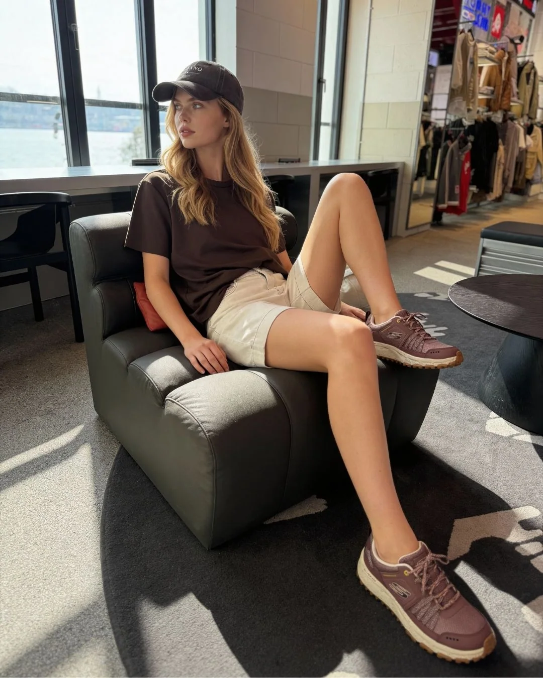 Oys salaş basic tşört — model üzerinde, 5. fotoğraf