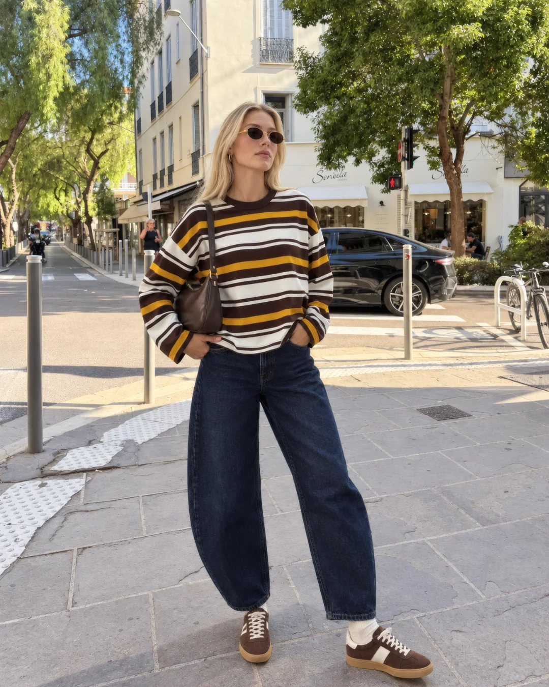 Çizgili Sweatshirt — model üzerinde, 13. fotoğraf